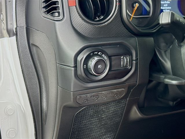 2024 Jeep Wrangler 4-Door Rubicon 392 - Photo 10