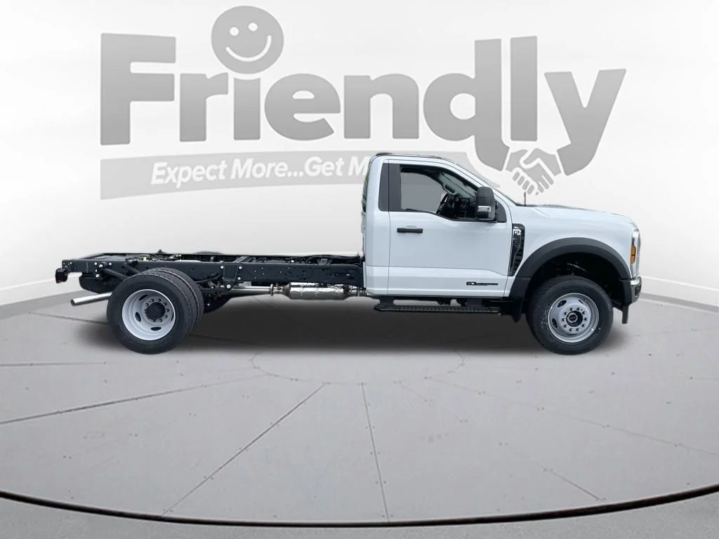 New 2026 Oxford White Ford F-600® XL image 4
