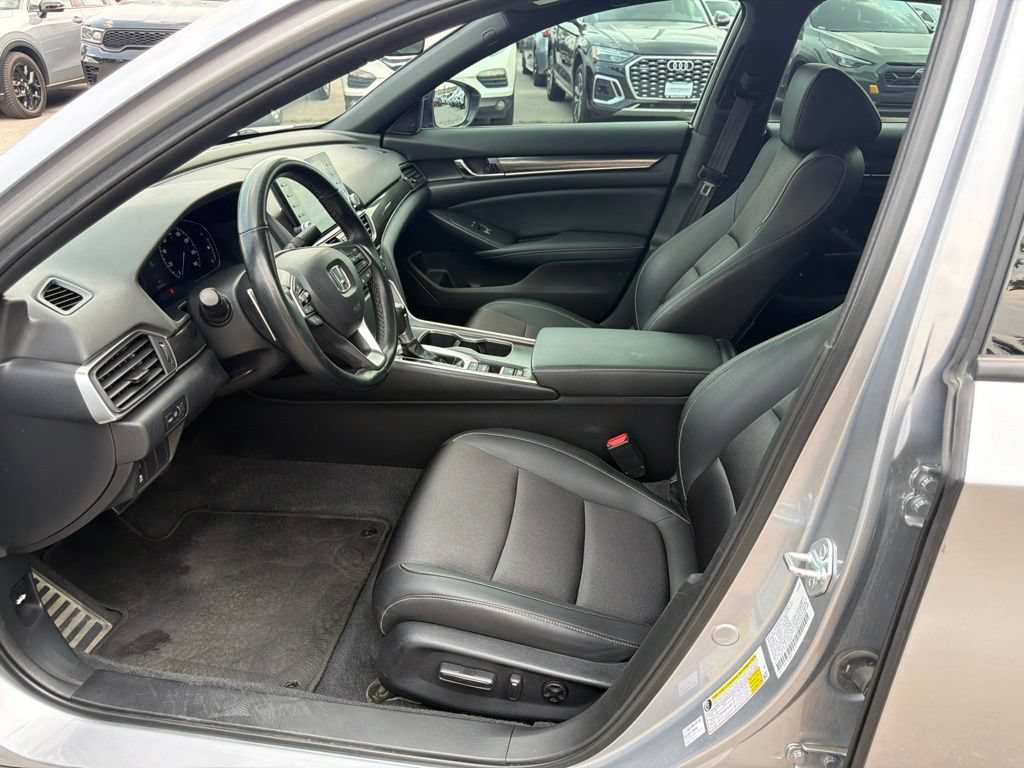 Certified Used 2022 Lunar Silver Metallic Honda Sport image 18