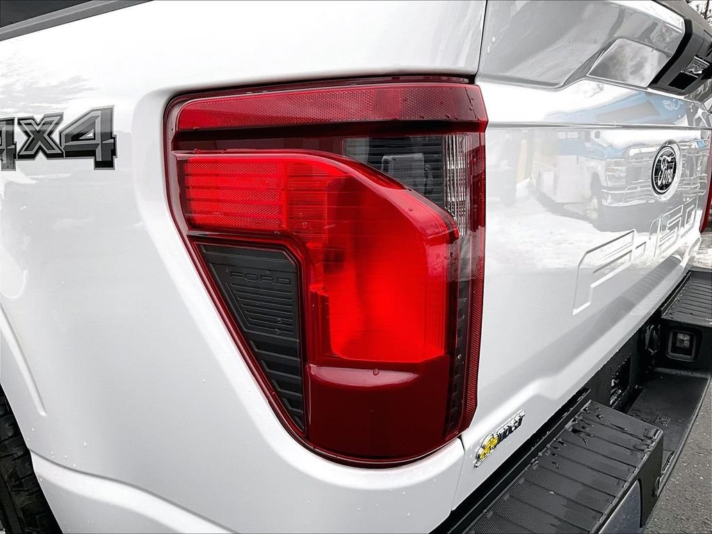Used 2024 White Ford XLT image 33