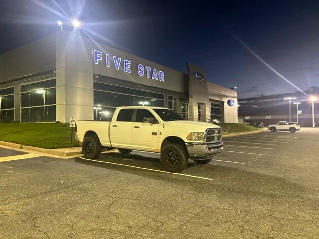 Used 2012 Bright White Clearcoat Ram SLT image 18