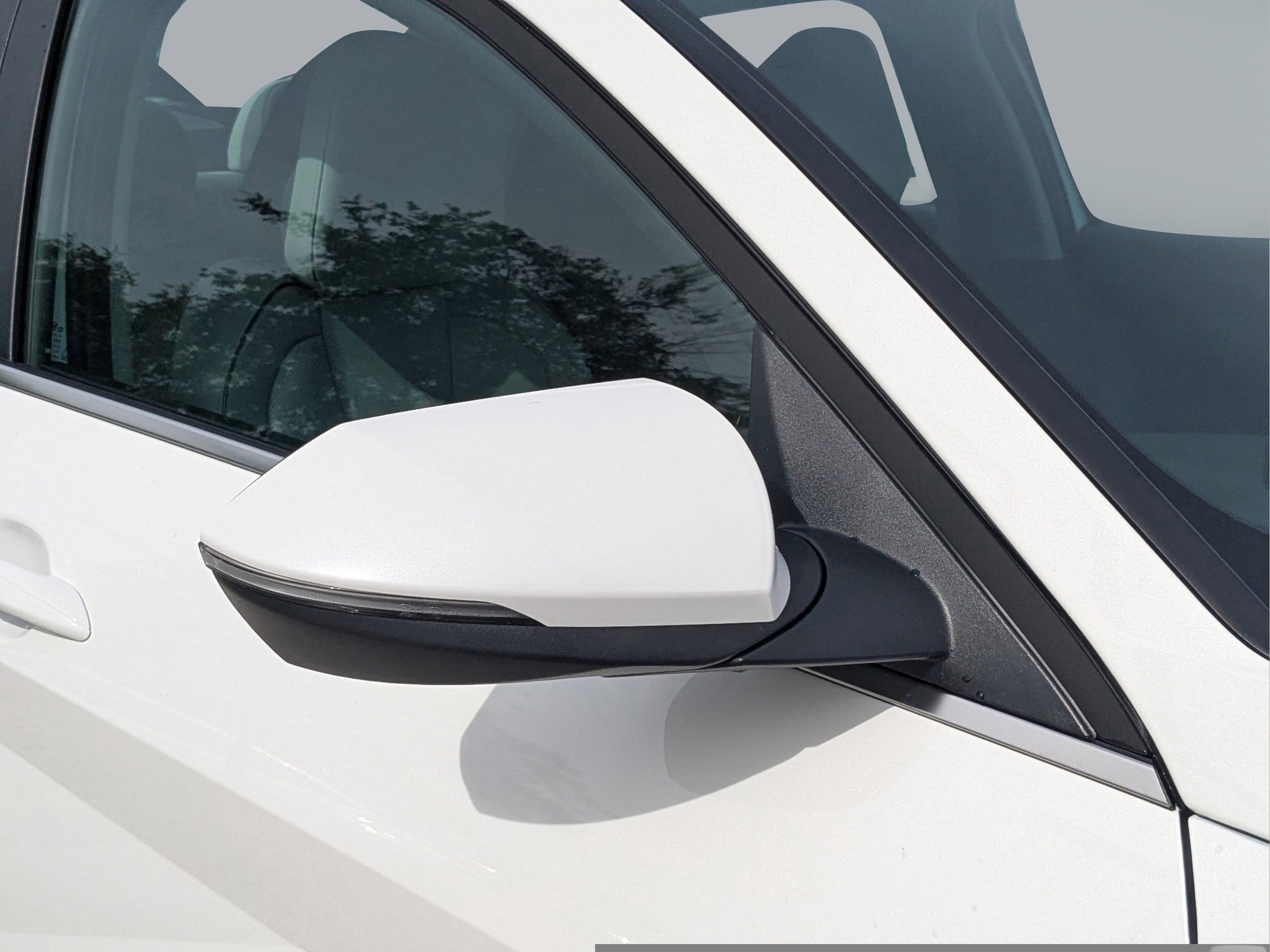 New 2026 Serenity White Hyundai Limited image 34
