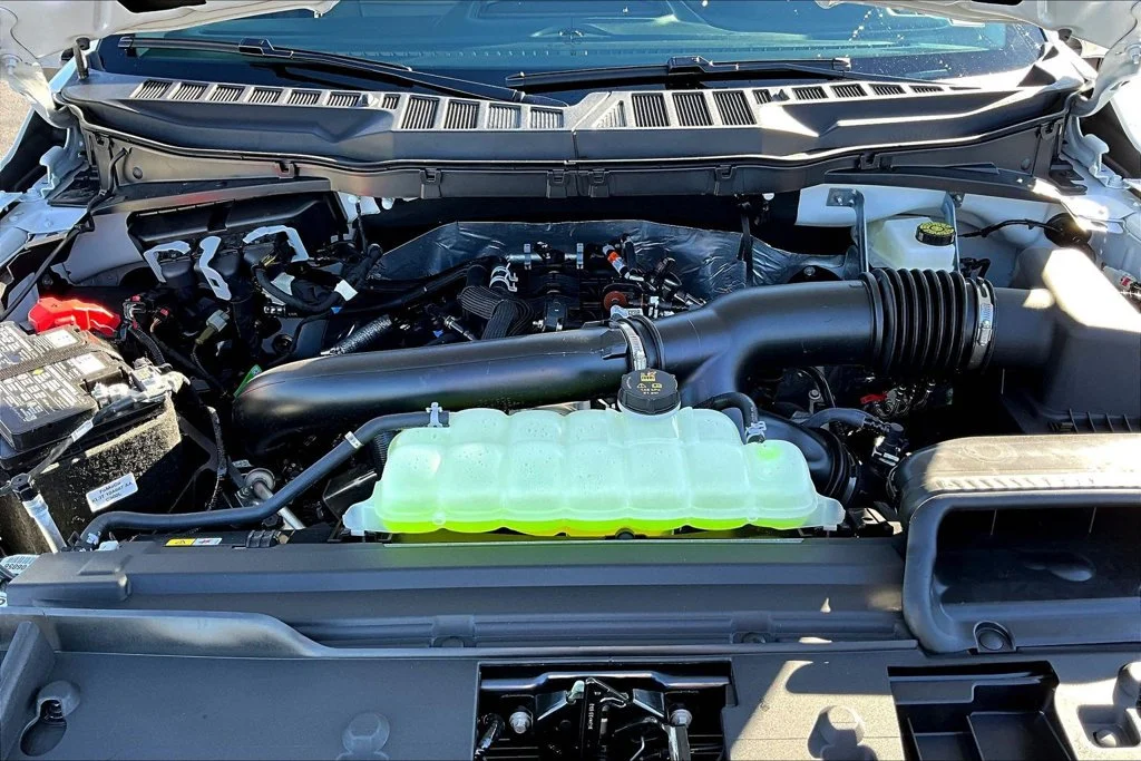 New 2026 Oxford White Ford XL image 12