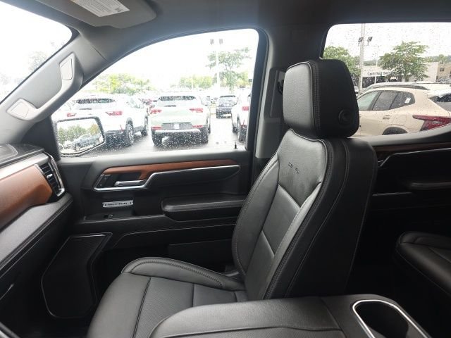 Used 2023 Black GMC Denali image 31