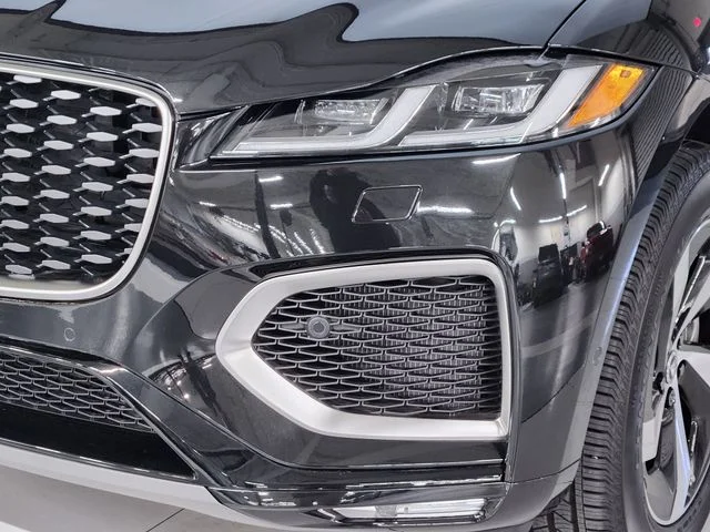 2026 Jaguar F-Pace R-Dynamic S - Photo 12