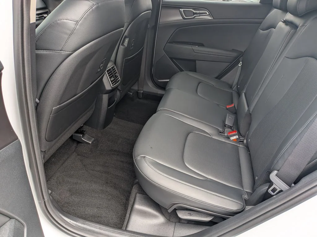 New 2026 White Pearl Kia EX image 47