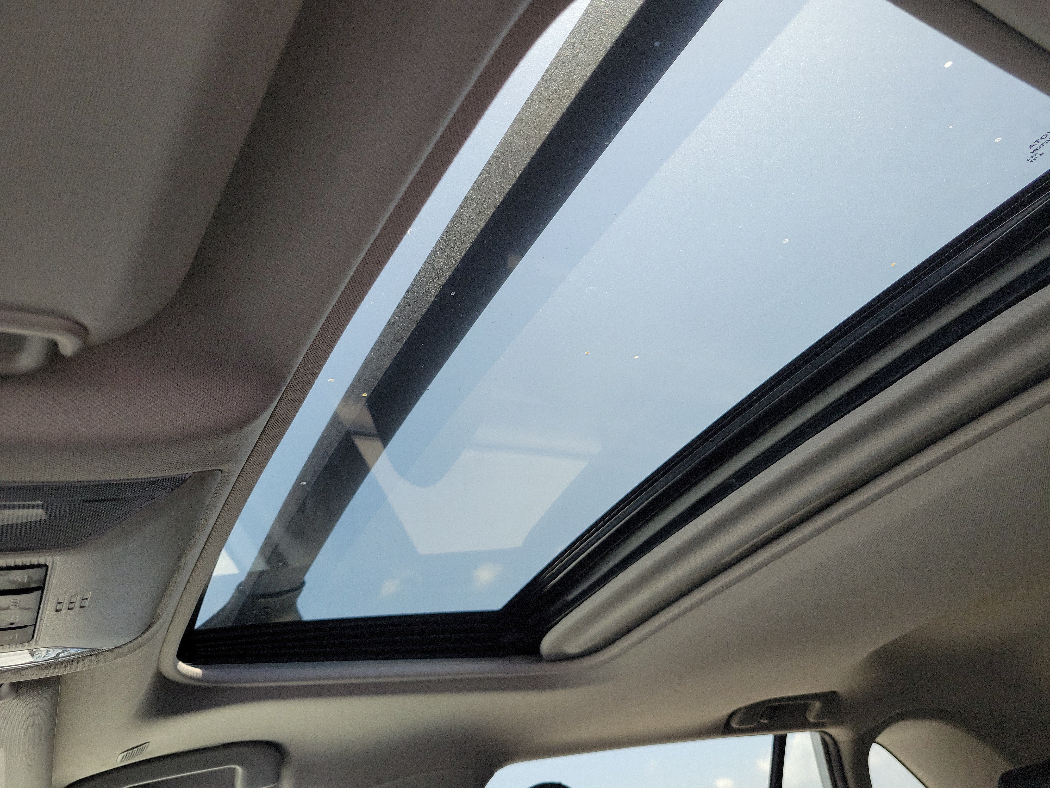 Certified Used 2023 Pearl Toyota XLE Premium image 23