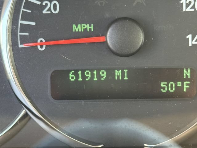Used 2009 GOLD MIST METALLIC Buick CX image 17