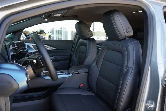 2026 Chevrolet Equinox EV 2LT - Photo 23