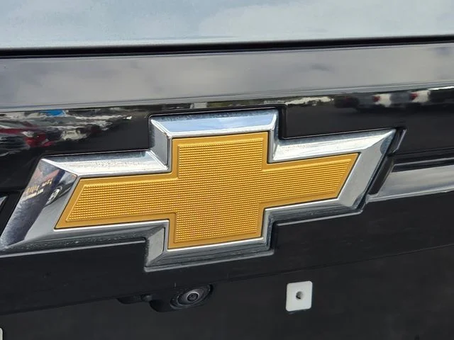 Used 2026 Gray Chevrolet LT image 19