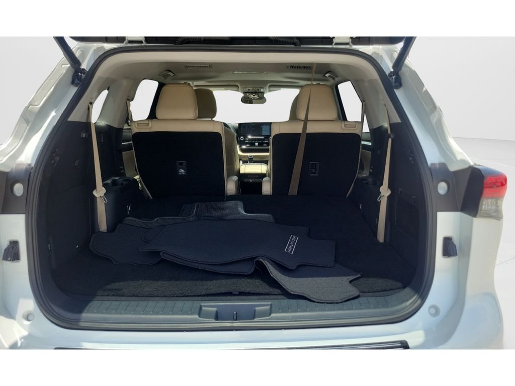 Used 2022 Beige Toyota Limited image 9