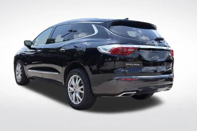 Used 2023 Ebony Twilight Metallic Buick Essence image 14