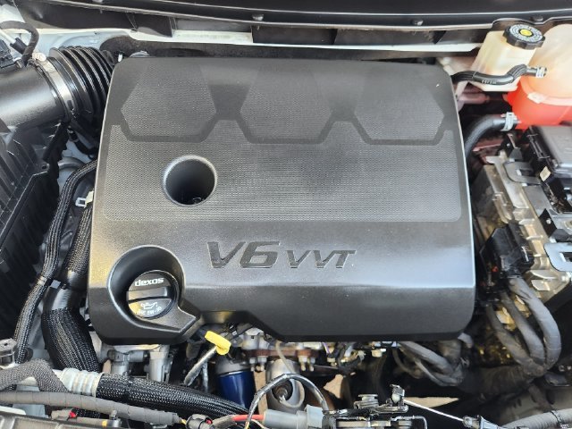 Used 2023 SUMMIT WHITE Chevrolet Premier image 35
