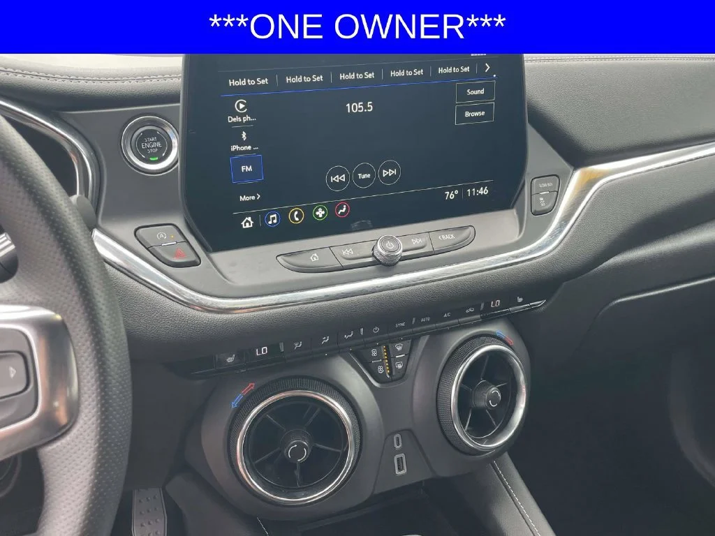 Used 2025 Habanero Orange Chevrolet 2LT image 22