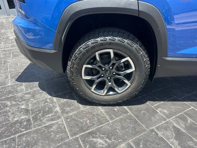 New 2027 Blue Chevrolet ACTIV image 6