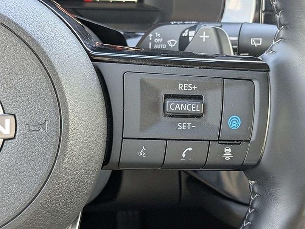 2025 Nissan Pathfinder Platinum - Photo 29
