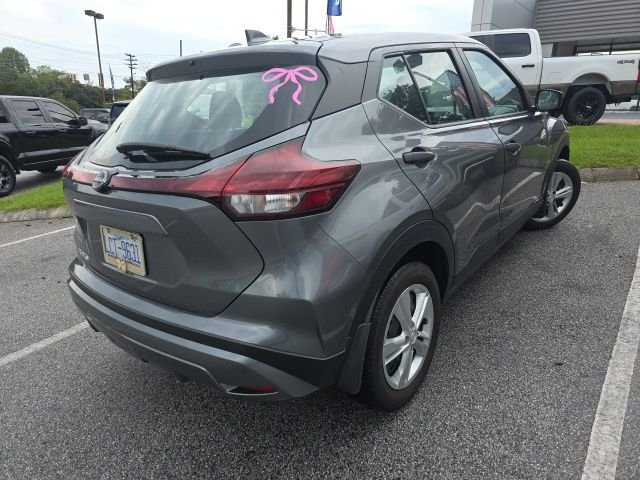 Used 2025 Gun Metallic Nissan S image 4