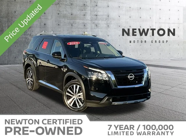 2025 Nissan Pathfinder Platinum