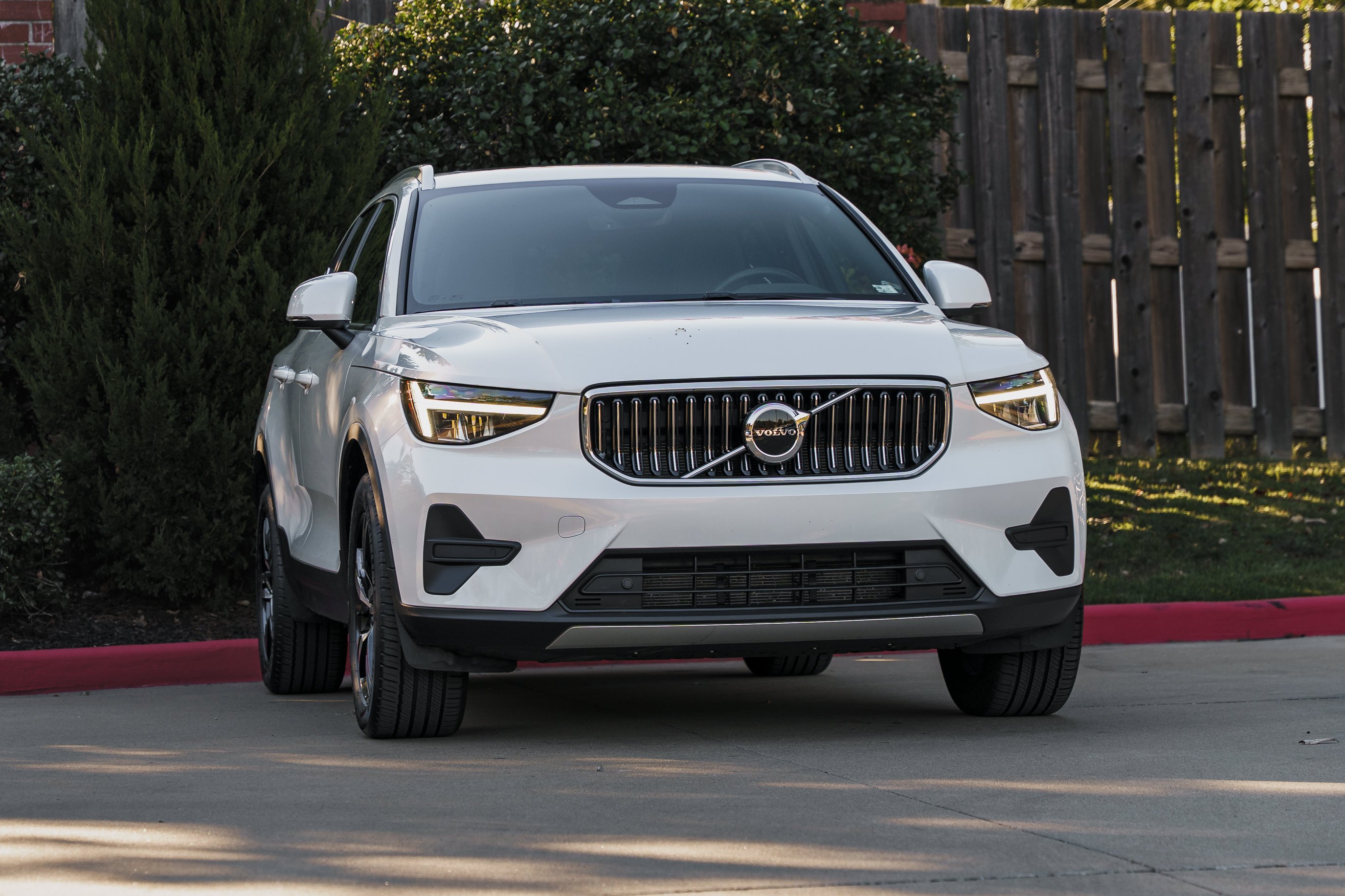 2025 Volvo XC40