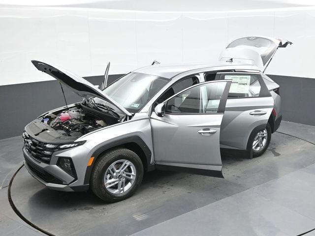 New 2026 Silver Hyundai SE AWD image 28