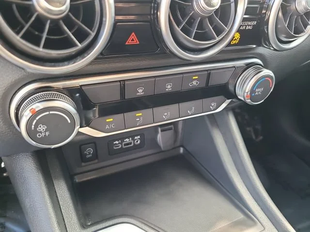 Used 2025 Gray Nissan SV image 29
