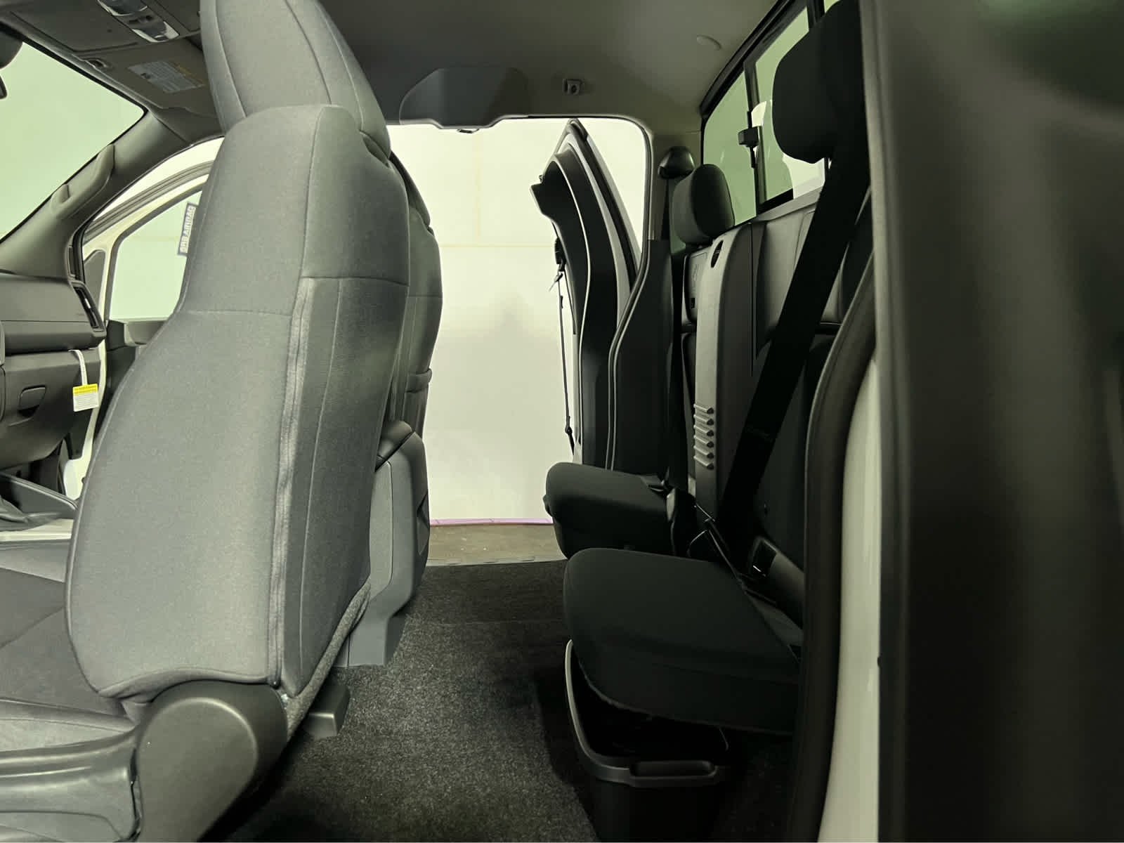 New 2026 Glacier White Nissan King Cab® S image 13