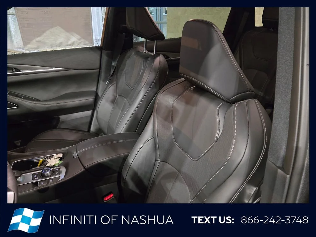 New 2027 2T GRPT SHDW INFINITI Sport AWD image 7