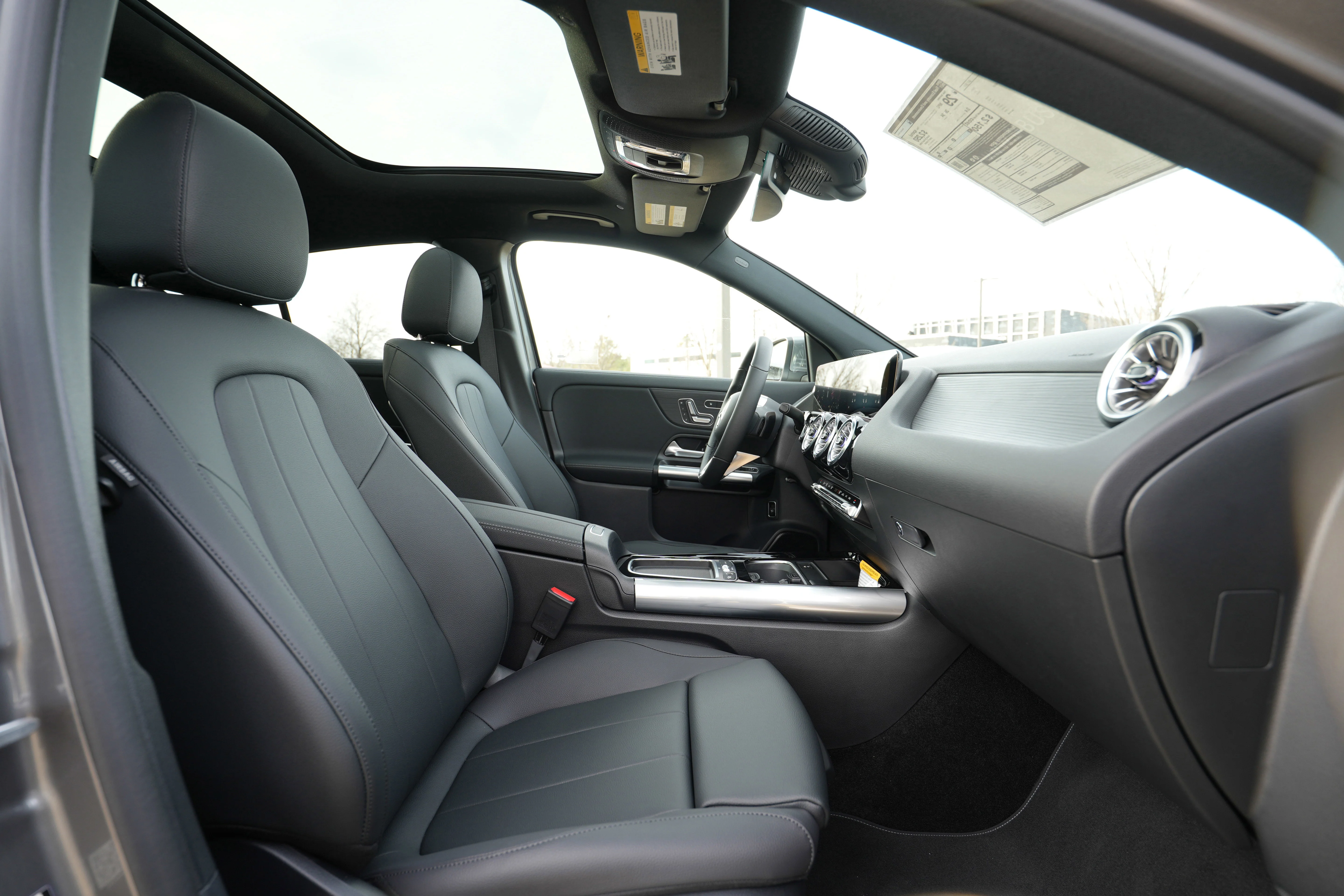 Used 2026 Gray Mercedes-Benz GLA 250 image 42