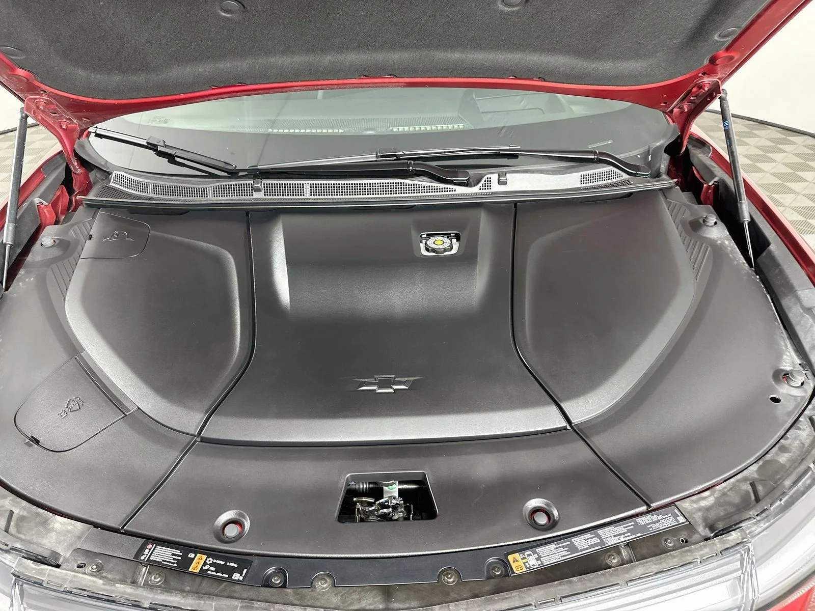 Used 2024 Radiant Red Tintcoat Chevrolet RS image 31