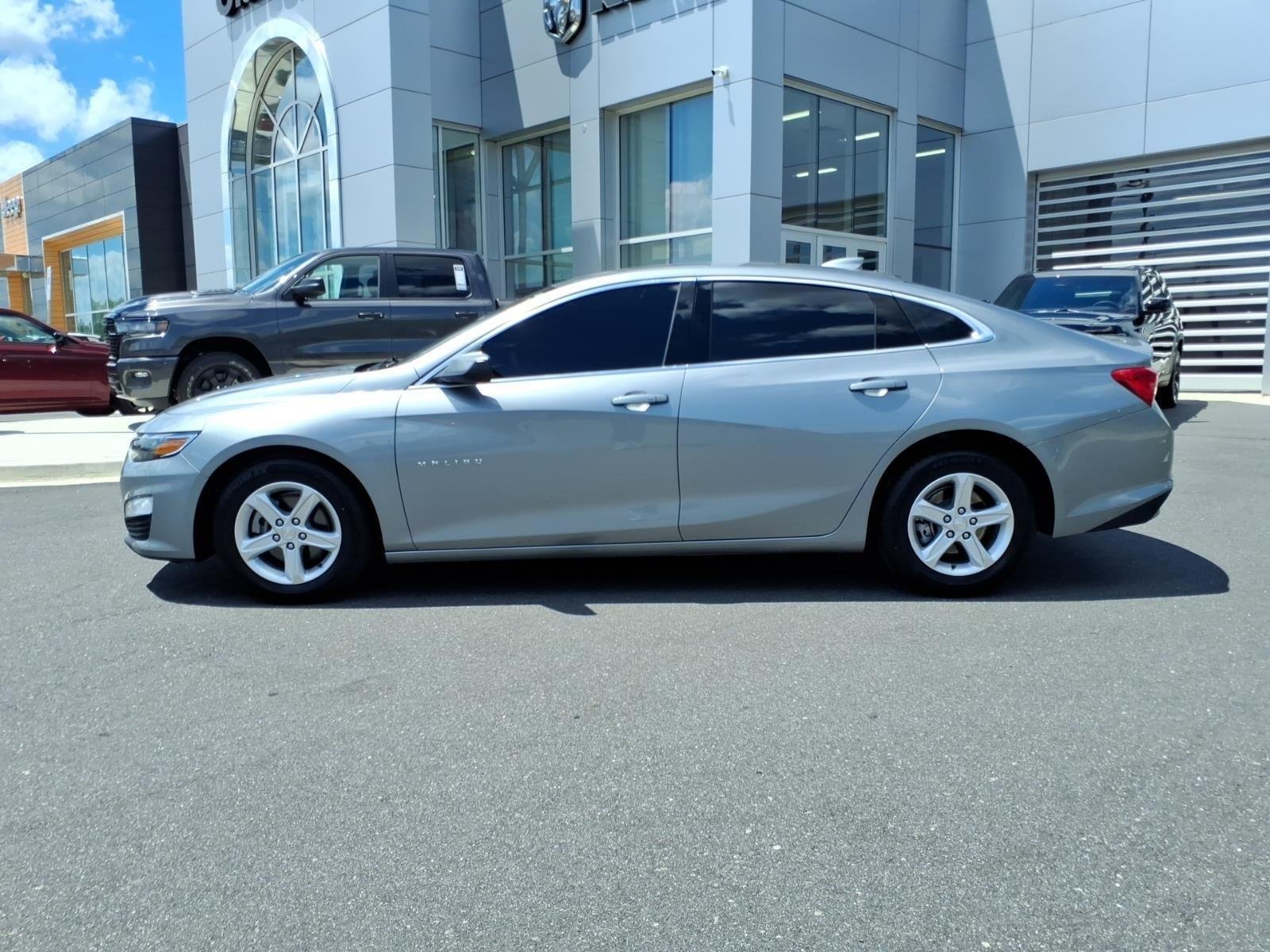 Used 2024 Sterling Gray Metallic Chevrolet LT image 3