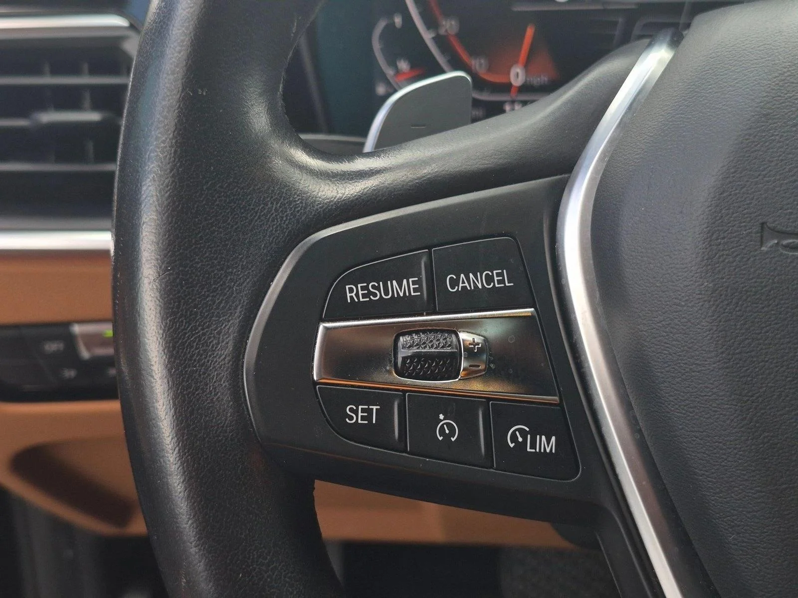 Used 2022 Black Sapphire Metallic BMW 330i image 11