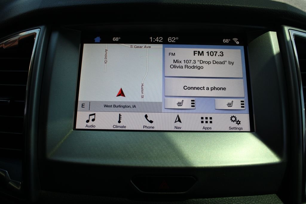 Used 2019 Gray Ford XLT image 31