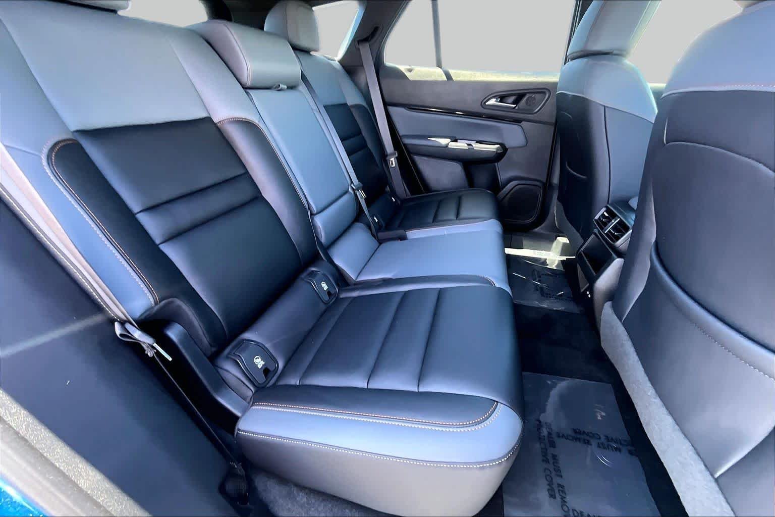 Used 2025 Pacific Blue Metallic Honda Touring image 19