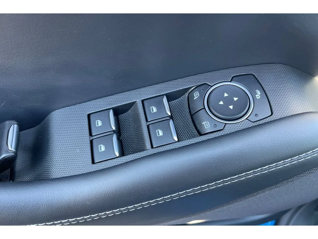 Used 2023 Grabber Blue Metallic Ford Select image 12