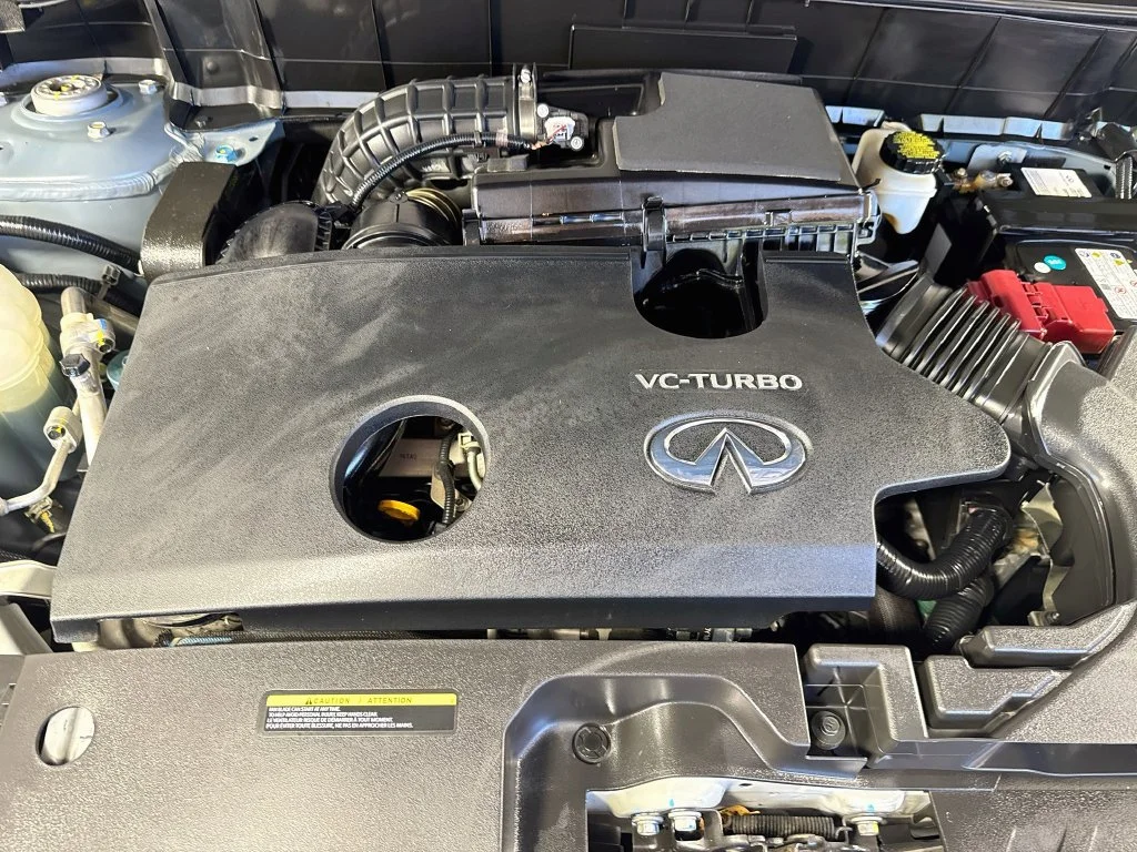 Certified Used 2022 Gray INFINITI LUXE image 42