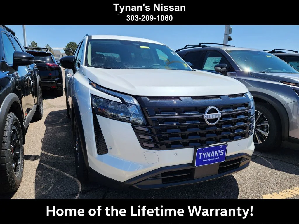 2026 Nissan Pathfinder SV 4WD's photo