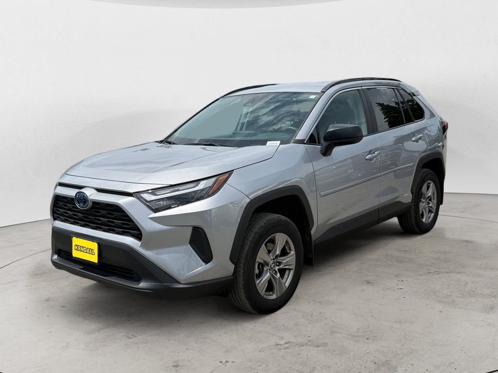 2024 Toyota RAV4 Hybrid LE AWD's photo