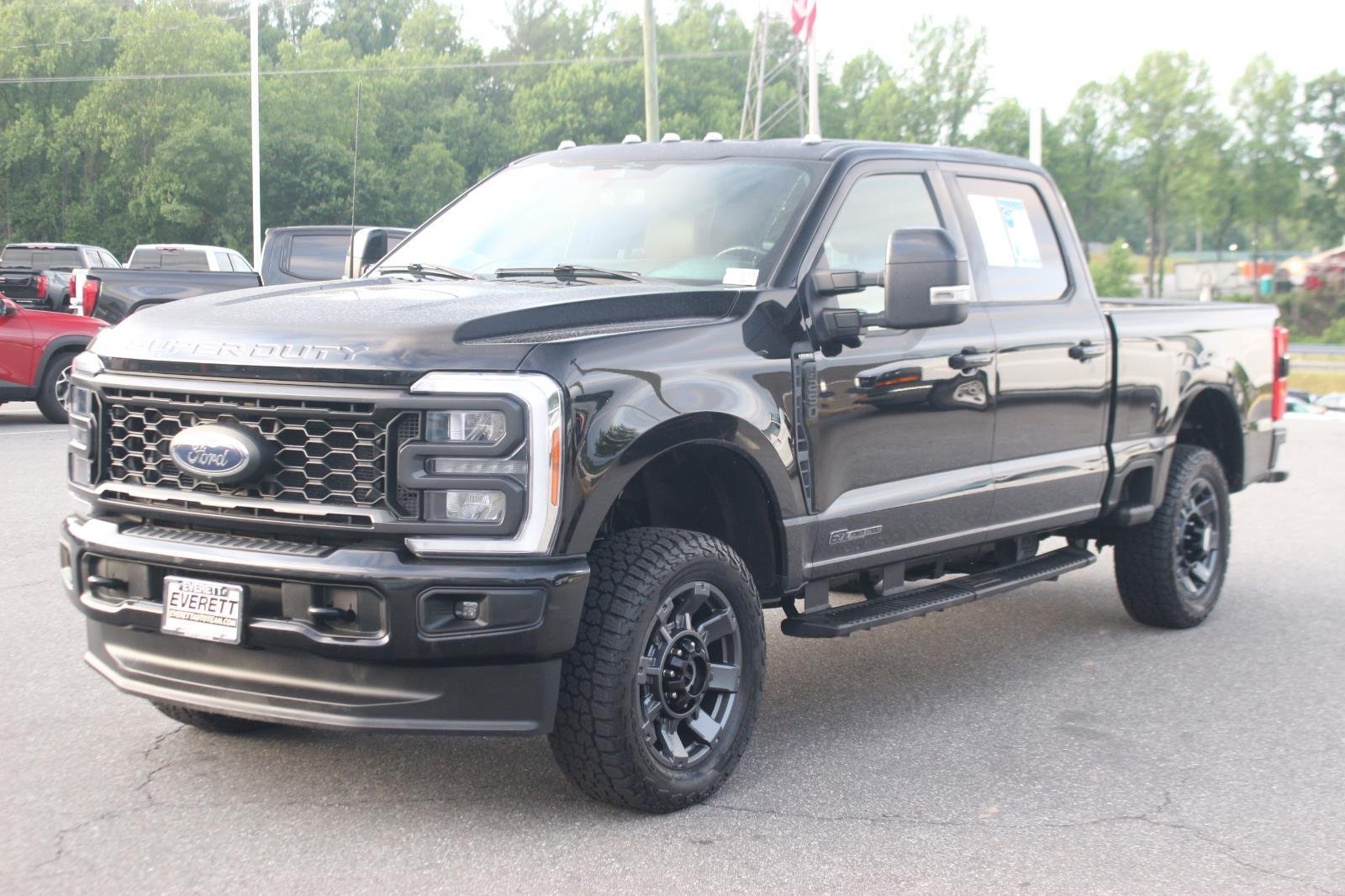 Used 2023 Black Ford XL image 3