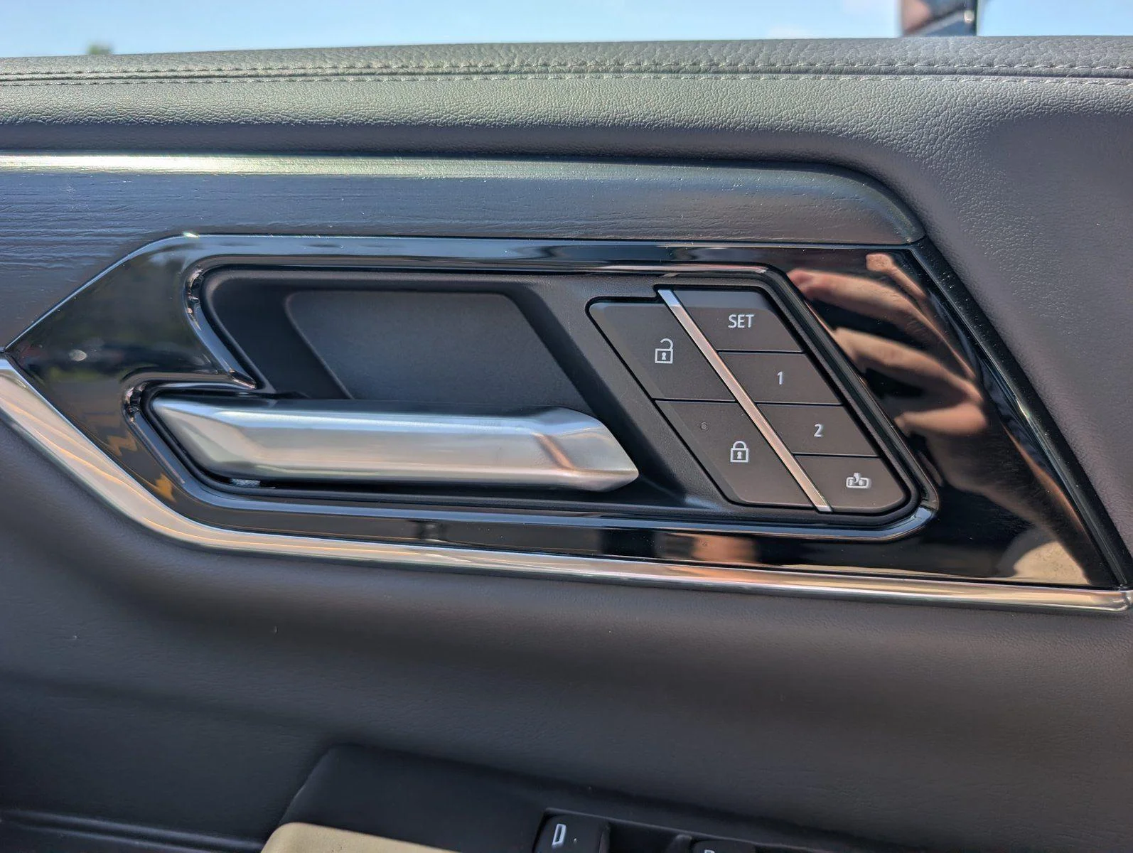 New 2026 Sterling Metallic GMC Denali image 33