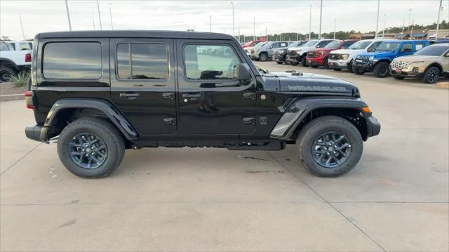 New 2026 Black Clear-Coat Exterior Paint Jeep 85th Anniversary Edition image 2