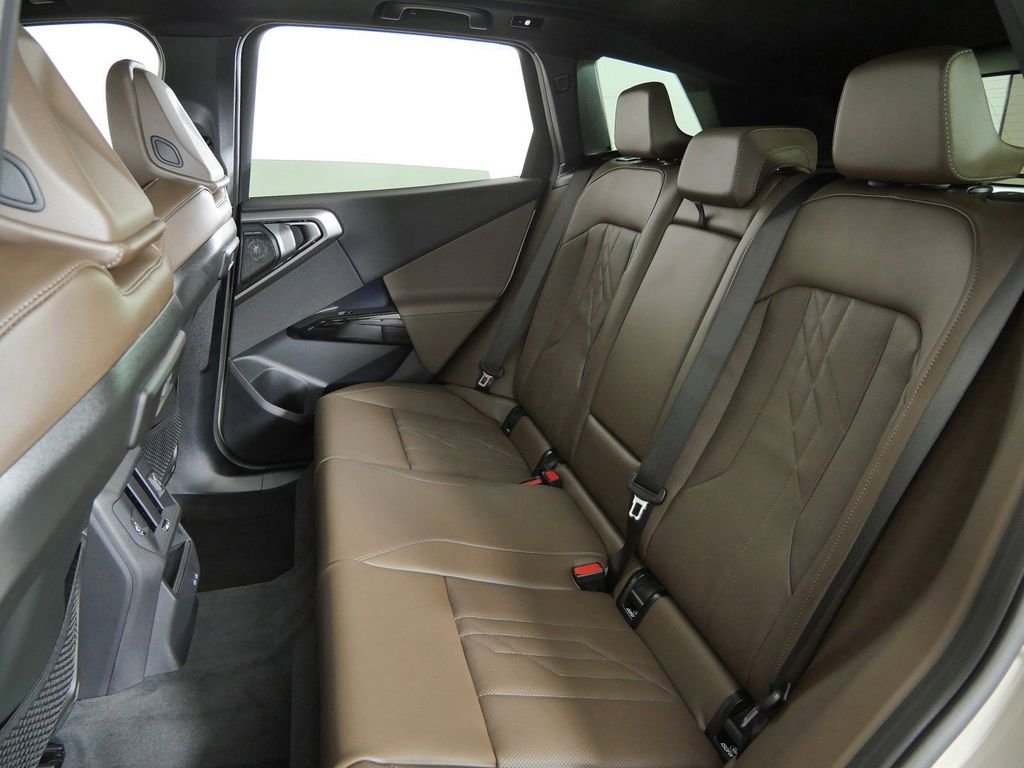 Used 2026 Dune Grey Metallic BMW 30 xDrive image 33