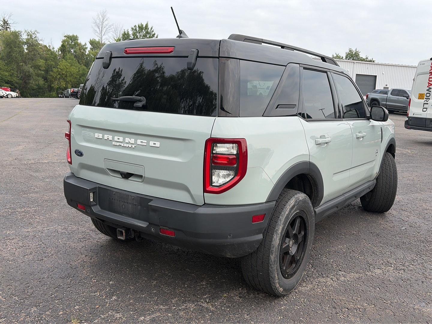 Used 2021 Cactus Gray Ford Outer Banks image 4