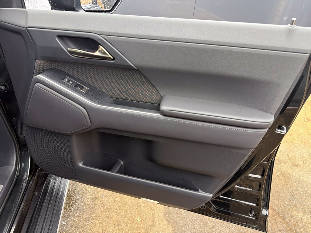 Certified Used 2025 Black Lexus 550 Premium+ image 28