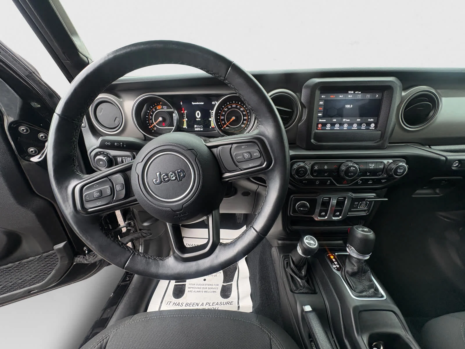 Used 2022 Black Clearcoat Jeep Sport S image 11