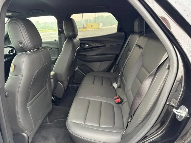 Used 2023 Mosaic Black Metallic Chevrolet ACTIV image 7