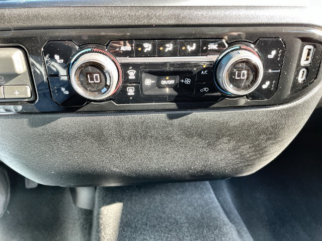 2026 Chevrolet Silverado 1500 photo 23 of 40