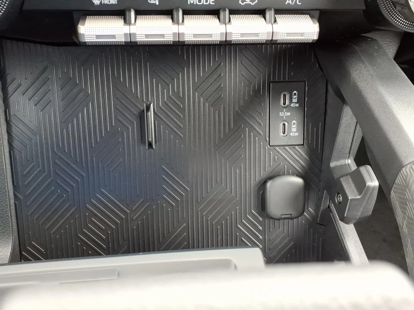 2026 Toyota Tacoma TRD Off Road - Photo 13