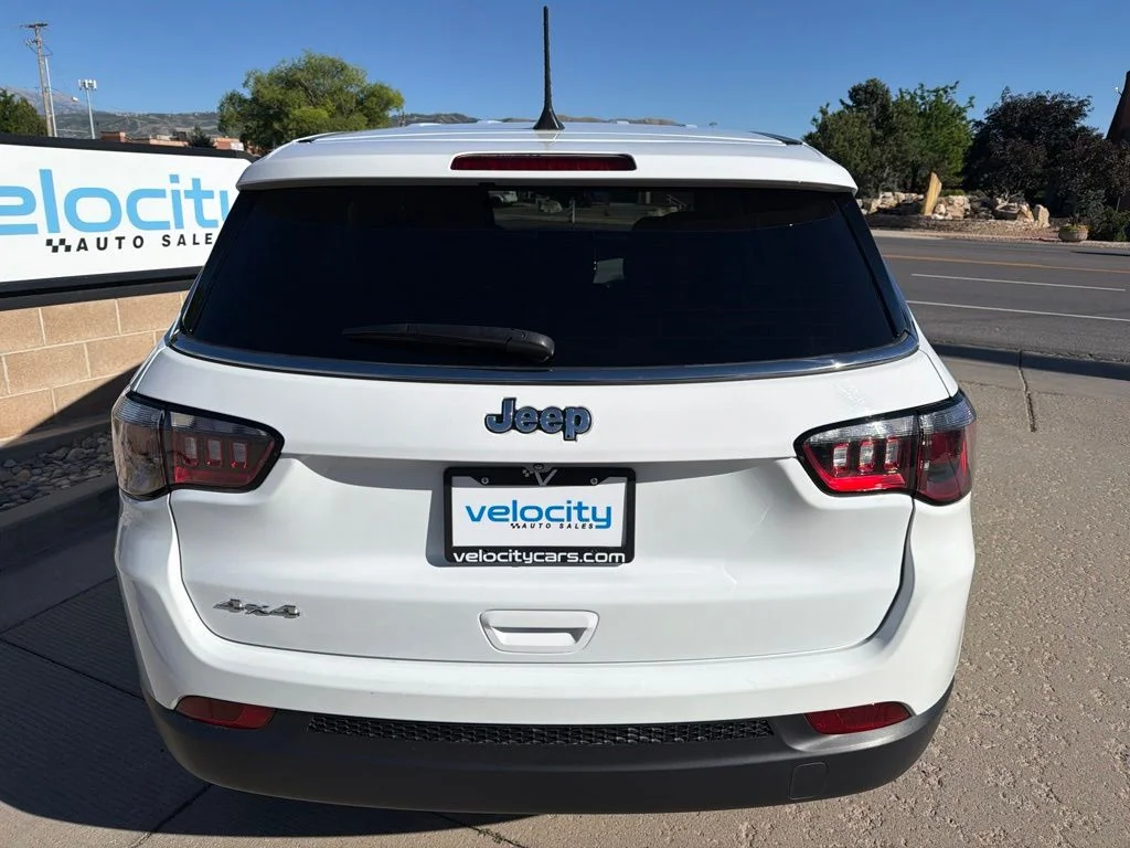 Used 2024 White Jeep Sport image 6