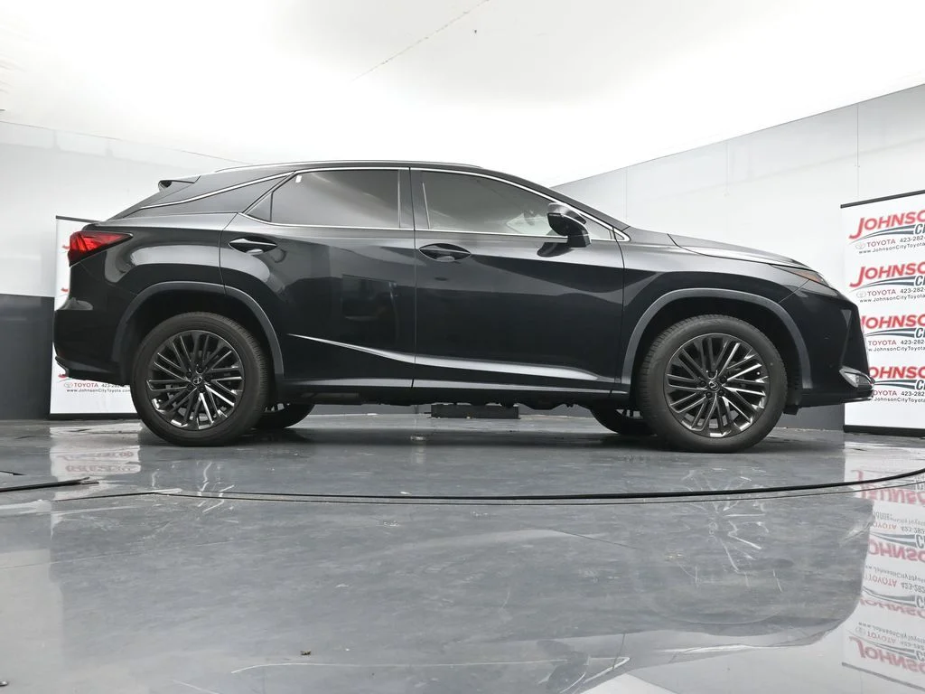Used 2022 Black Lexus 350 image 40