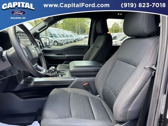 Used 2023 Black Ford XLT image 24